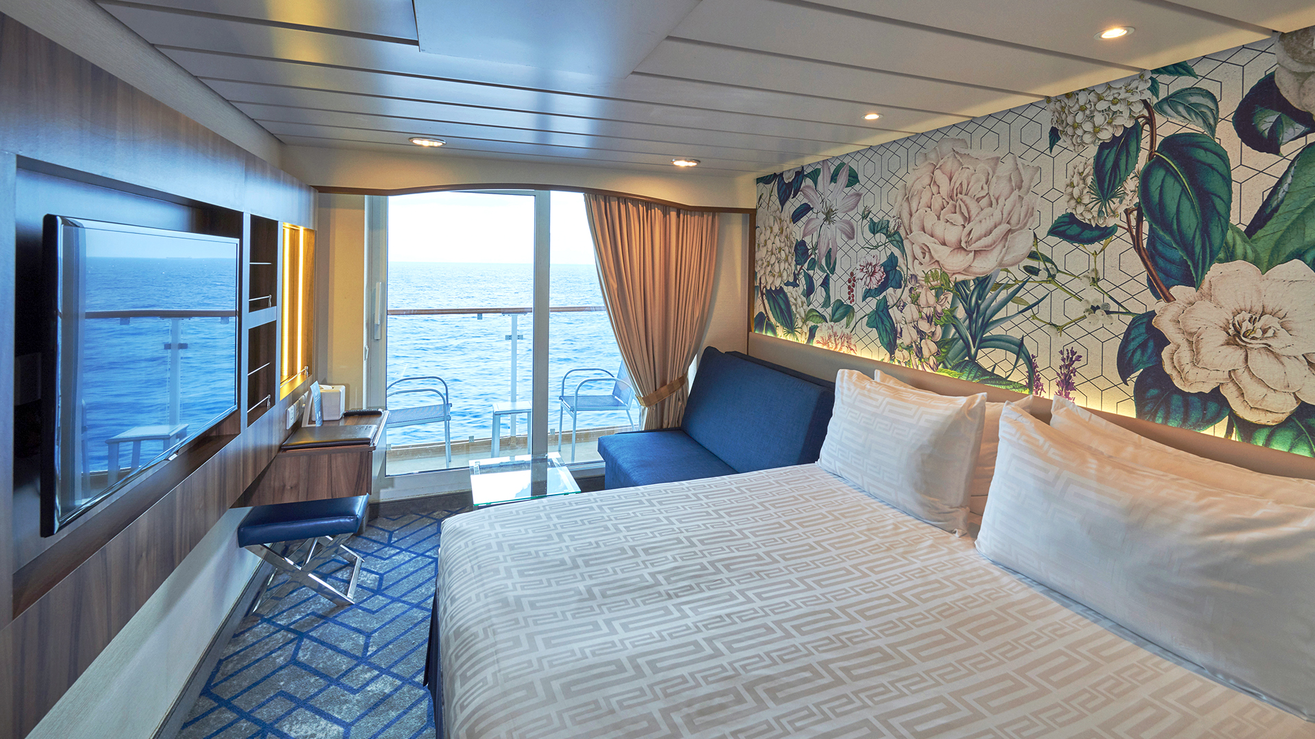 Deluxe Palace Balcony Stateroom 1