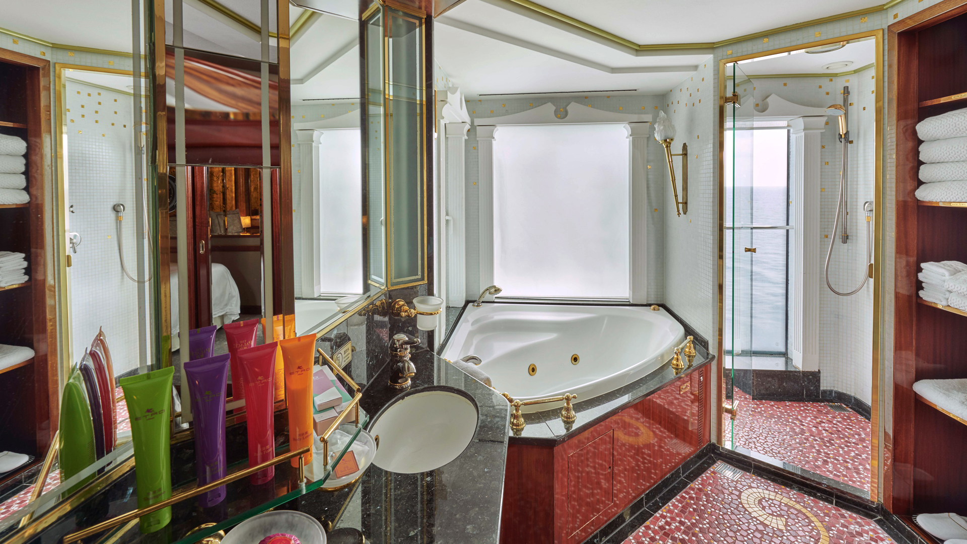 Palace Suite 1